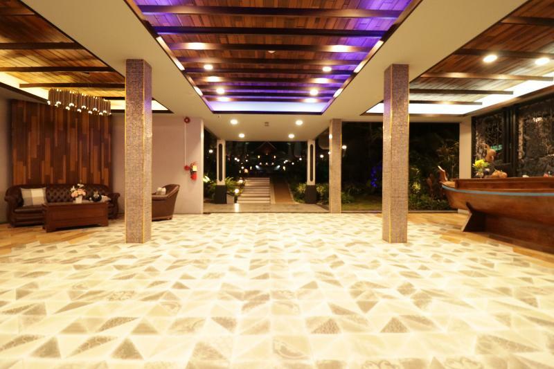 The Scene Cliff View Villas By Swiss-Belhotel Krabi Bagian luar foto