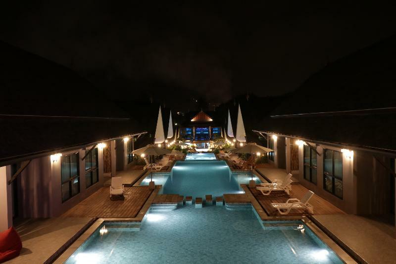 The Scene Cliff View Villas By Swiss-Belhotel Krabi Bagian luar foto