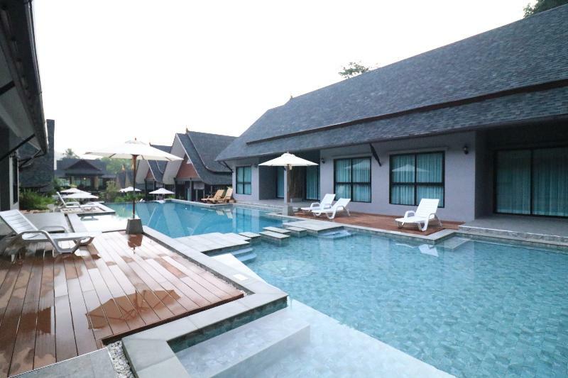 The Scene Cliff View Villas By Swiss-Belhotel Krabi Bagian luar foto