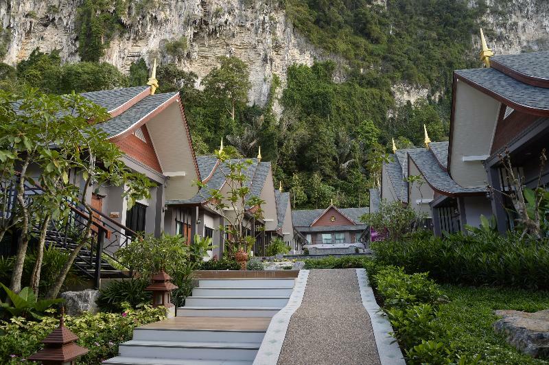 The Scene Cliff View Villas By Swiss-Belhotel Krabi Bagian luar foto